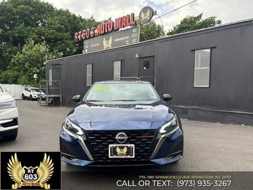 Deep Blue Pearl 2024 Nissan Altima SR FWD