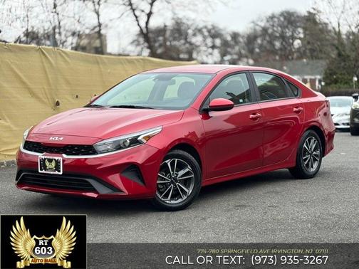 Currant Red 2023 Kia Forte LXS