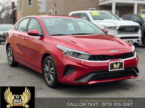 Currant Red 2023 Kia Forte LXS