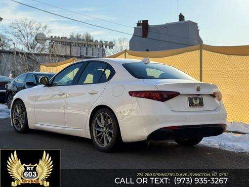 2023 Alfa Romeo Giulia Sprint RWD