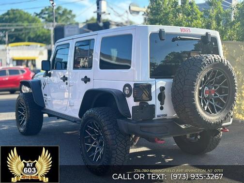 Bright White Clearcoat 2018 Jeep Wrangler JK Unlimited Rubicon