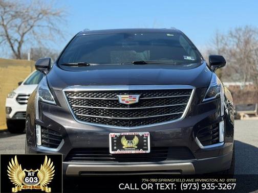 Stellar Black Metallic 2017 Cadillac XT5 Platinum