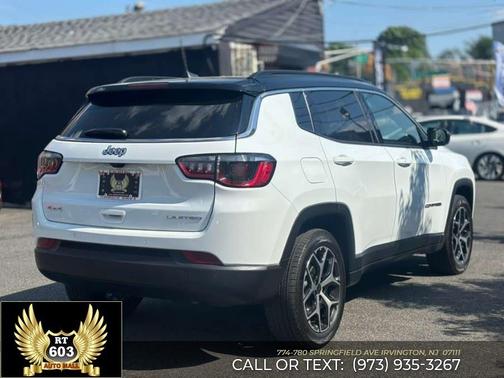 Bright White Clearcoat 2025 Jeep Compass Limited
