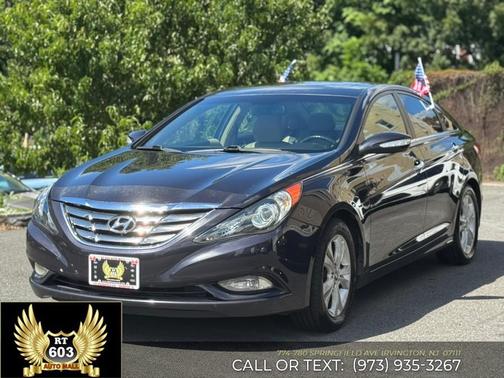 2011 Hyundai SONATA Limited