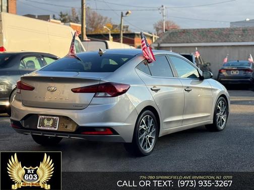 2020 Hyundai ELANTRA Limited