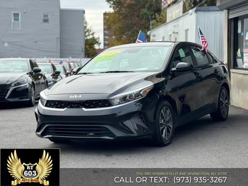 2023 Kia Forte LXS