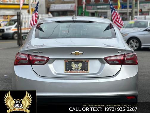 2022 Chevrolet Malibu LT