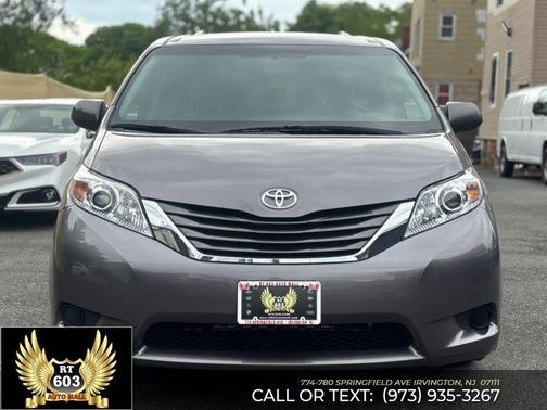 Predawn Gray Mica 2015 Toyota Sienna LE
