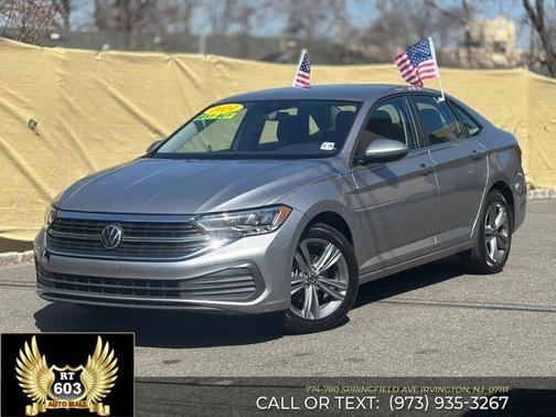 Pyrite Silver Metallic 2024 Volkswagen Jetta 1.5T SE