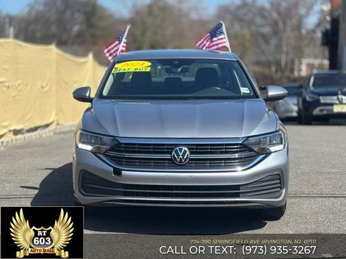 Pyrite Silver Metallic 2024 Volkswagen Jetta 1.5T SE