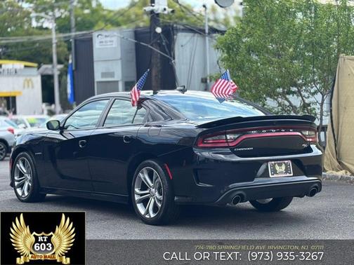 Pitch Black Clearcoat 2022 Dodge Charger R/T