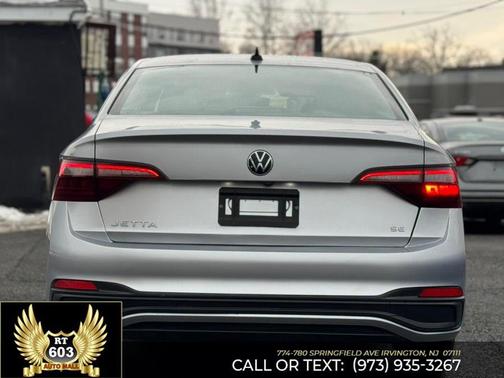 2024 Volkswagen Jetta 1.5T SE