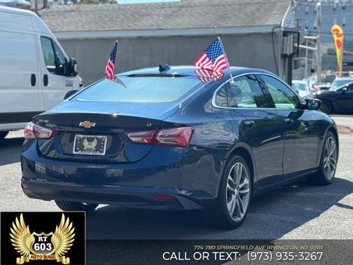 2022 Chevrolet Malibu FWD LT