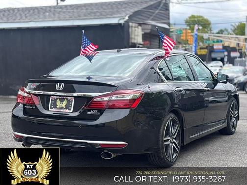 Crystal Black Pearl 2017 Honda Accord Touring V6