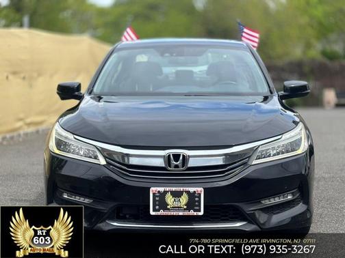 Crystal Black Pearl 2017 Honda Accord Touring V6