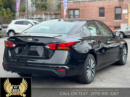 2023 Nissan Altima 2.5 SV