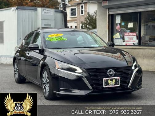 2023 Nissan Altima 2.5 SV