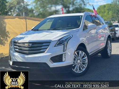 Crystal White Tricoat 2019 Cadillac XT5 Premium Luxury