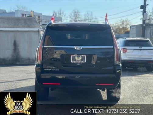 2020 Cadillac Escalade Premium Luxury