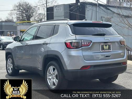 Billet Silver Metallic Clearcoat 2022 Jeep Compass Latitude