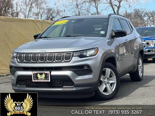 Billet Silver Metallic Clearcoat 2022 Jeep Compass Latitude