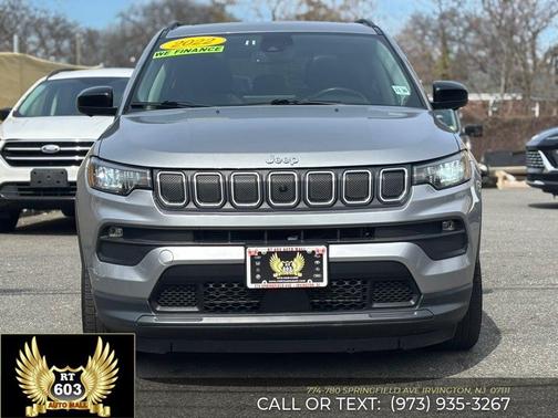 Billet Silver Metallic Clearcoat 2022 Jeep Compass Latitude