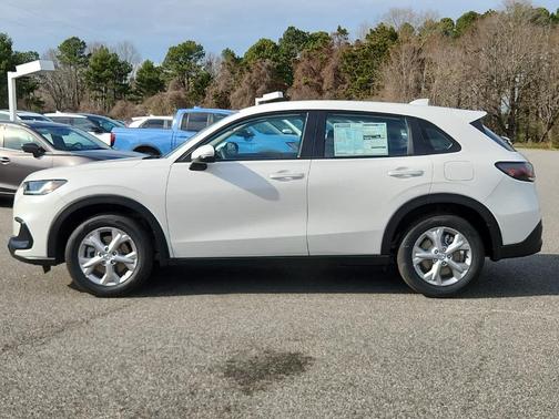 2025 Honda HR-V LX