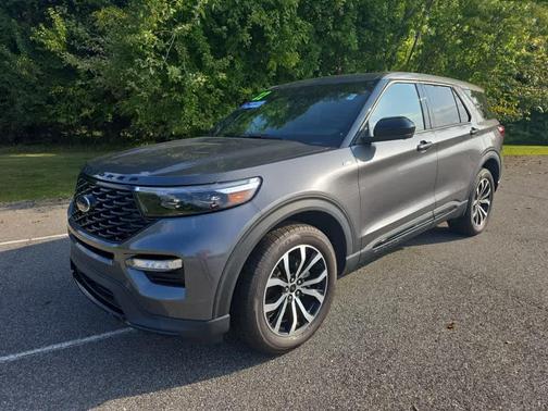 2022 Ford Explorer ST-Line