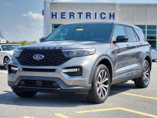 2022 Ford Explorer ST-Line