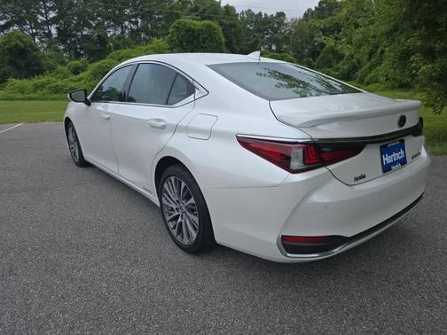 2021 Lexus ES 300h ES 300h