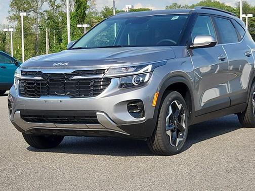 2025 Kia Seltos EX