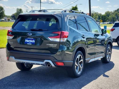 2022 Subaru Forester Touring