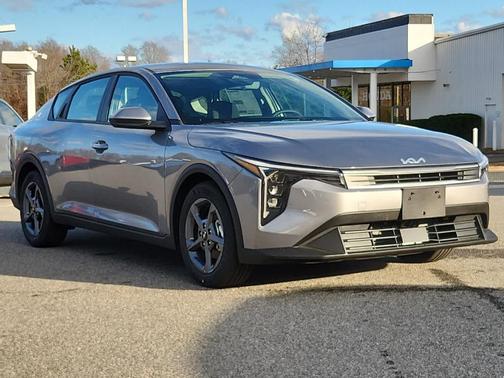 2025 Kia K4