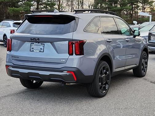 2025 Kia Sorento SX
