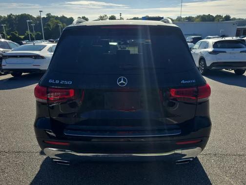 2021 Mercedes-Benz GLB 250 Base 4MATIC