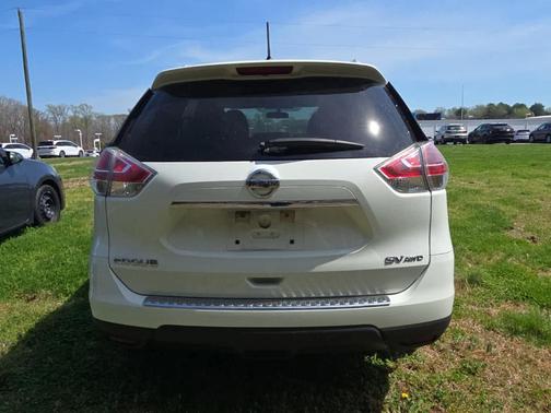 2015 Nissan Rogue SV