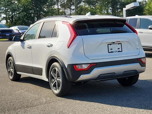 2025 Kia Niro EX