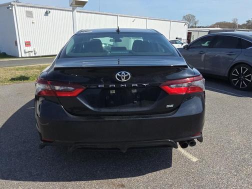 Midnight Black Metallic 2024 Toyota Camry SE