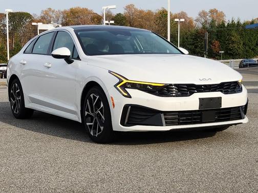 2026 Kia K5 EX