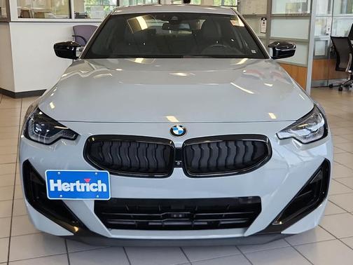 2022 BMW M240 i xDrive