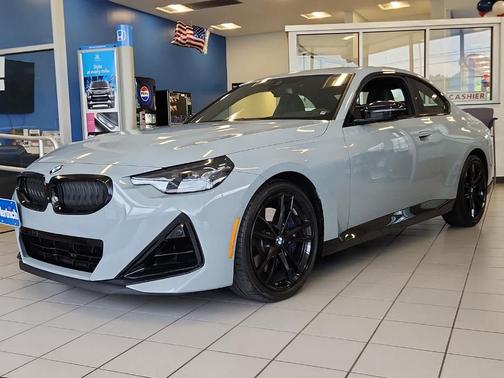 2022 BMW M240 i xDrive