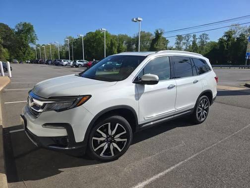 2022 Honda Pilot Touring 7-Passenger