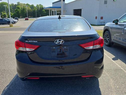 Midnight Black 2013 Hyundai ELANTRA GLS