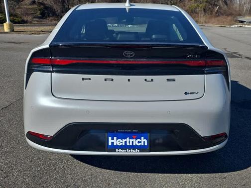 2023 Toyota Prius XLE