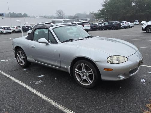 2005 Mazda MX-5 Miata Cloth