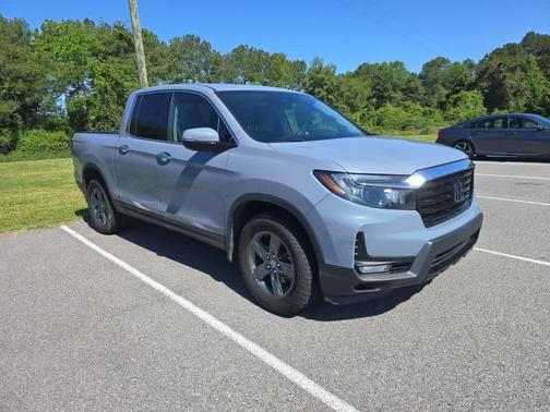 Sonic Gray Pearl 2023 Honda Ridgeline RTL-E
