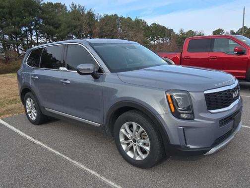 2022 Kia Telluride LX