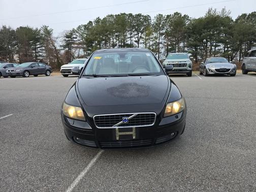 2004 Volvo S40 T5