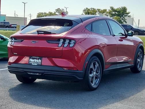 2021 Ford Mustang Mach-E Select