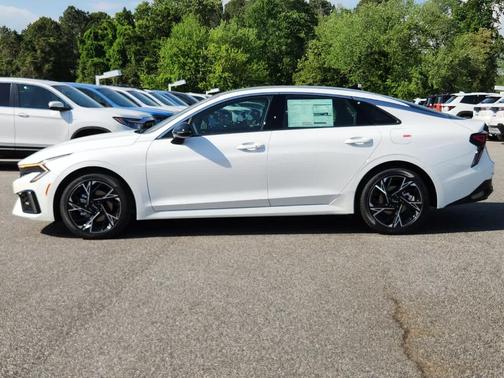 2025 Kia K5 GT-Line